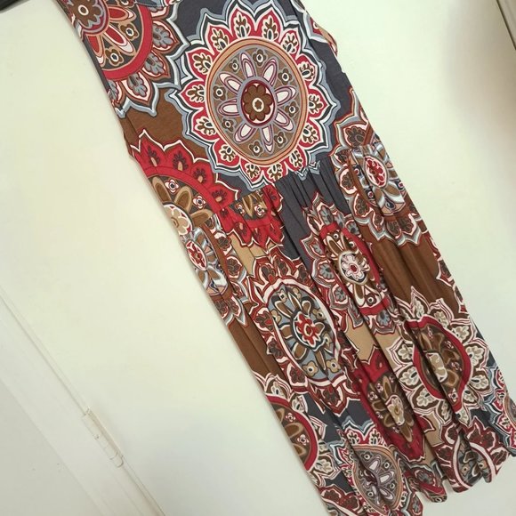 Geometric Print Dress Size MED Sleeveless Tank Midi  Stretchy Shift Longyuan NWT - Picture 9 of 13